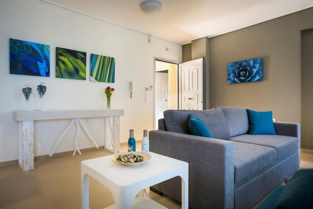 Eucalyptus Suite Sea View Karavomylos Luaran gambar