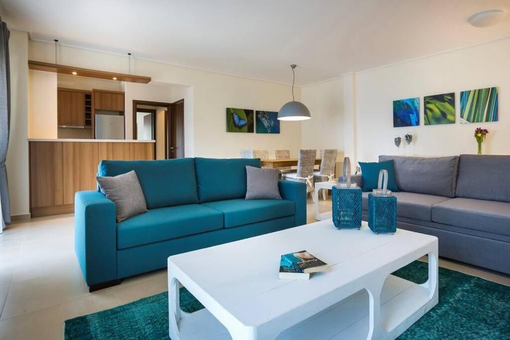 Eucalyptus Suite Sea View Karavomylos Luaran gambar