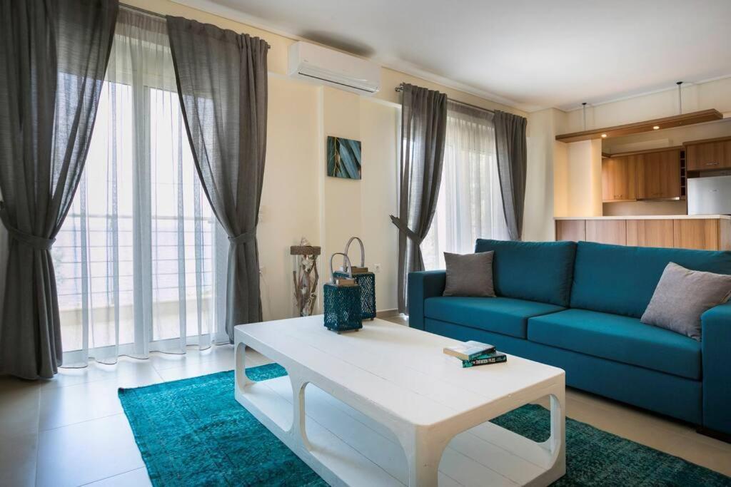 Eucalyptus Suite Sea View Karavomylos Luaran gambar